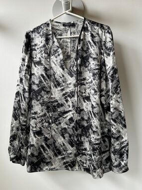 Lafayette 148 silk blouse